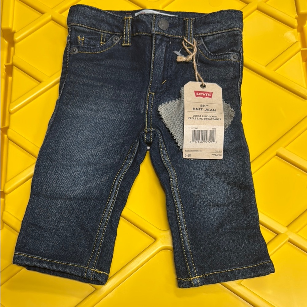 NWT, 6-9 month boy. Levi's Blue Stretch Denim Jeans